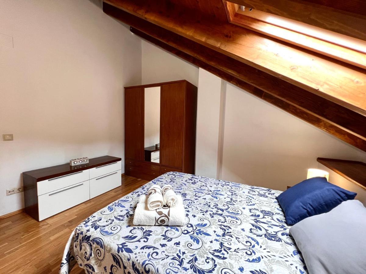 Apartmán La Buhardilla De Baro - L'Amfitriona Exteriér fotografie